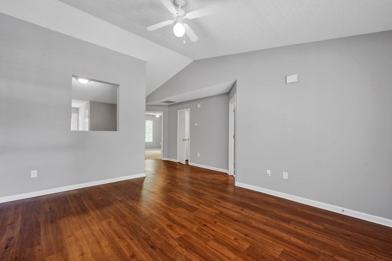 305 John Street #305-3 - Photo 3 of 50