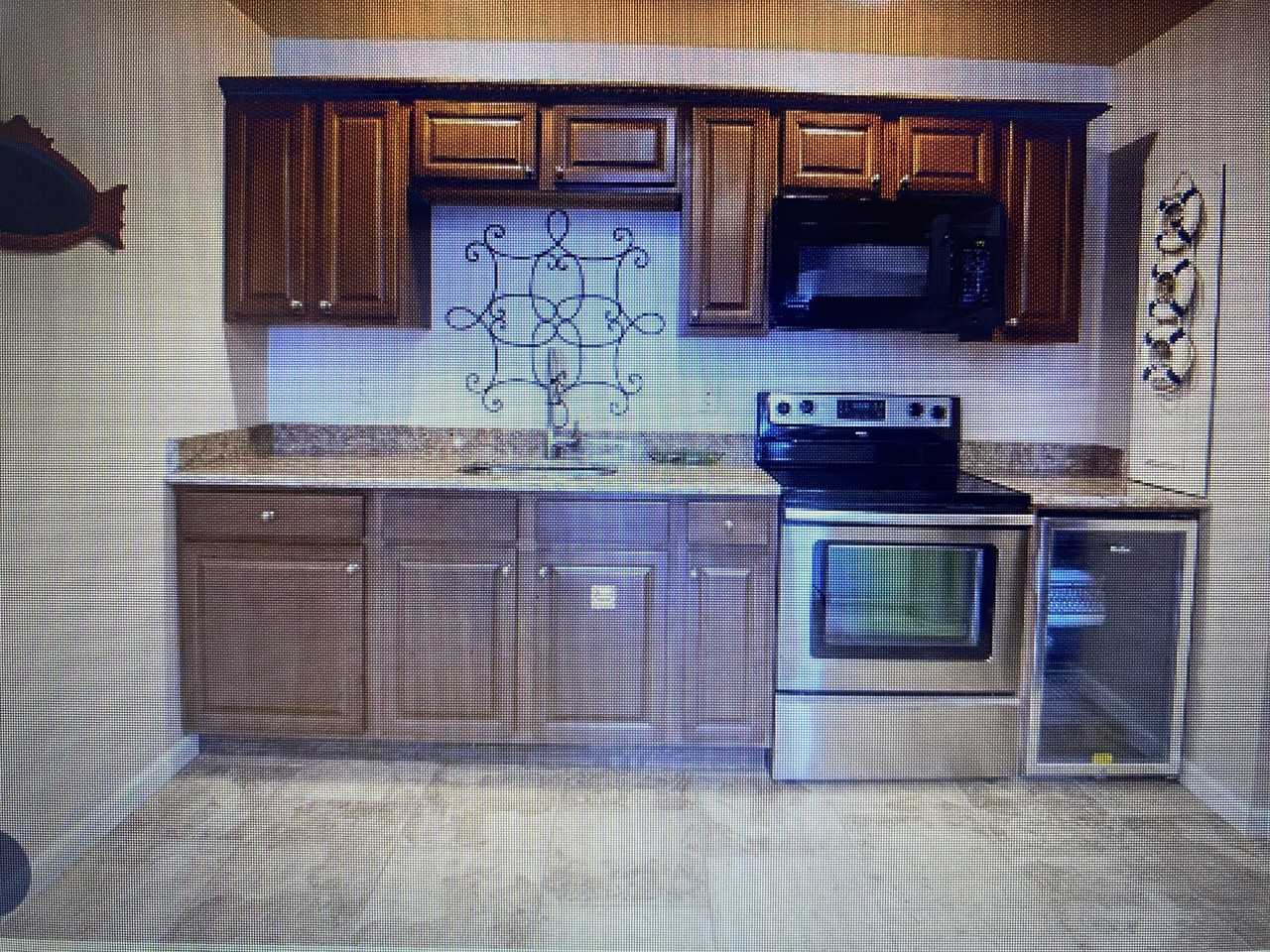 1511 Park Ln #1511 - Photo 3 of 9