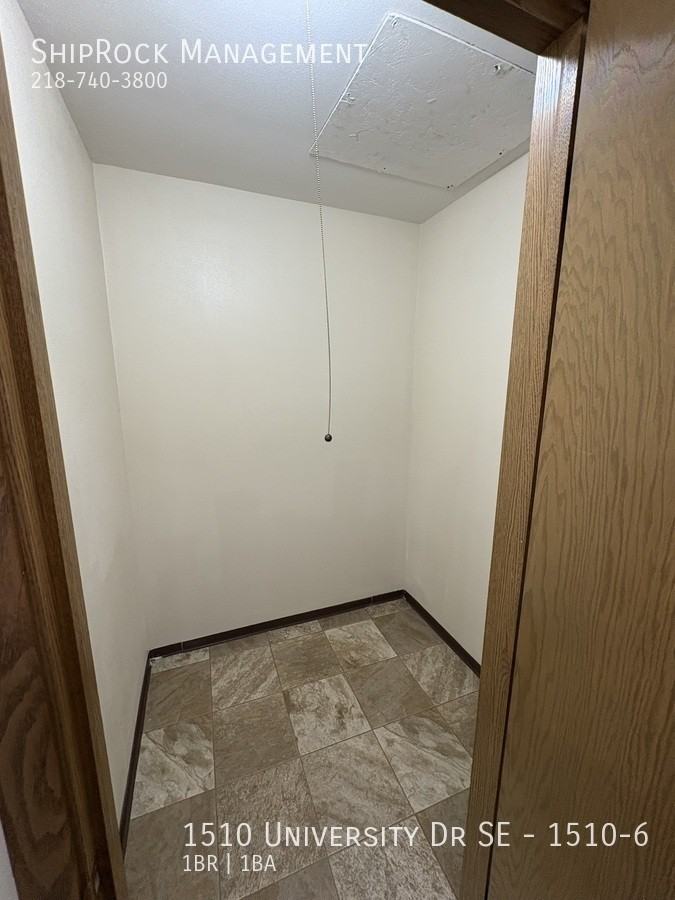 1510 University Dr Se #1510-6 - Photo 2 of 7