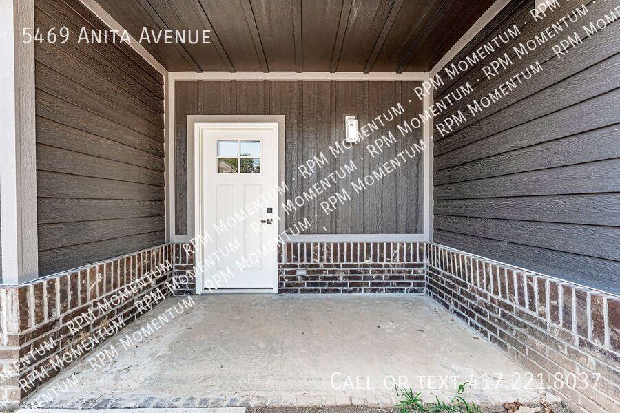 5469 Anita Ave - Photo 3 of 32