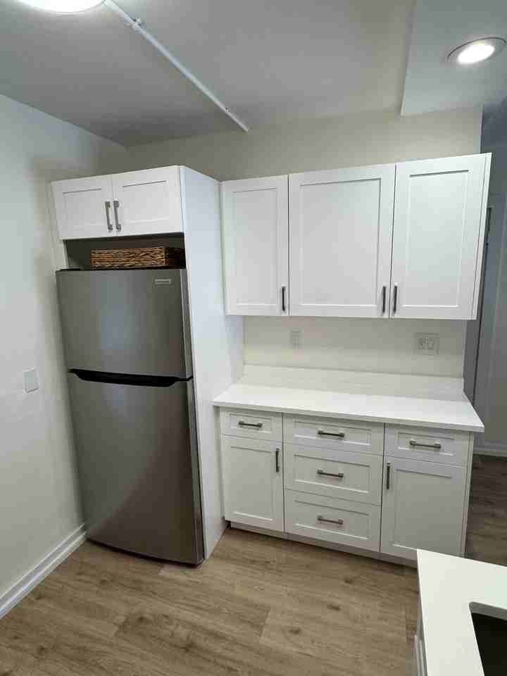 612 Ne 20th Ave #2 - Photo 4 of 16