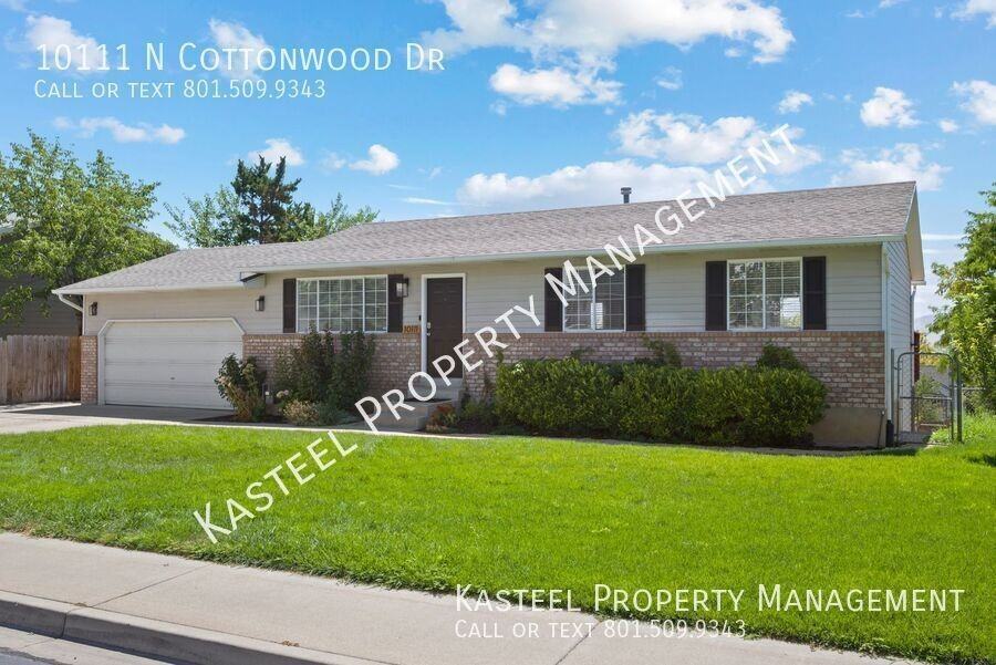10111 N Cottonwood Dr - Photo 2 of 27