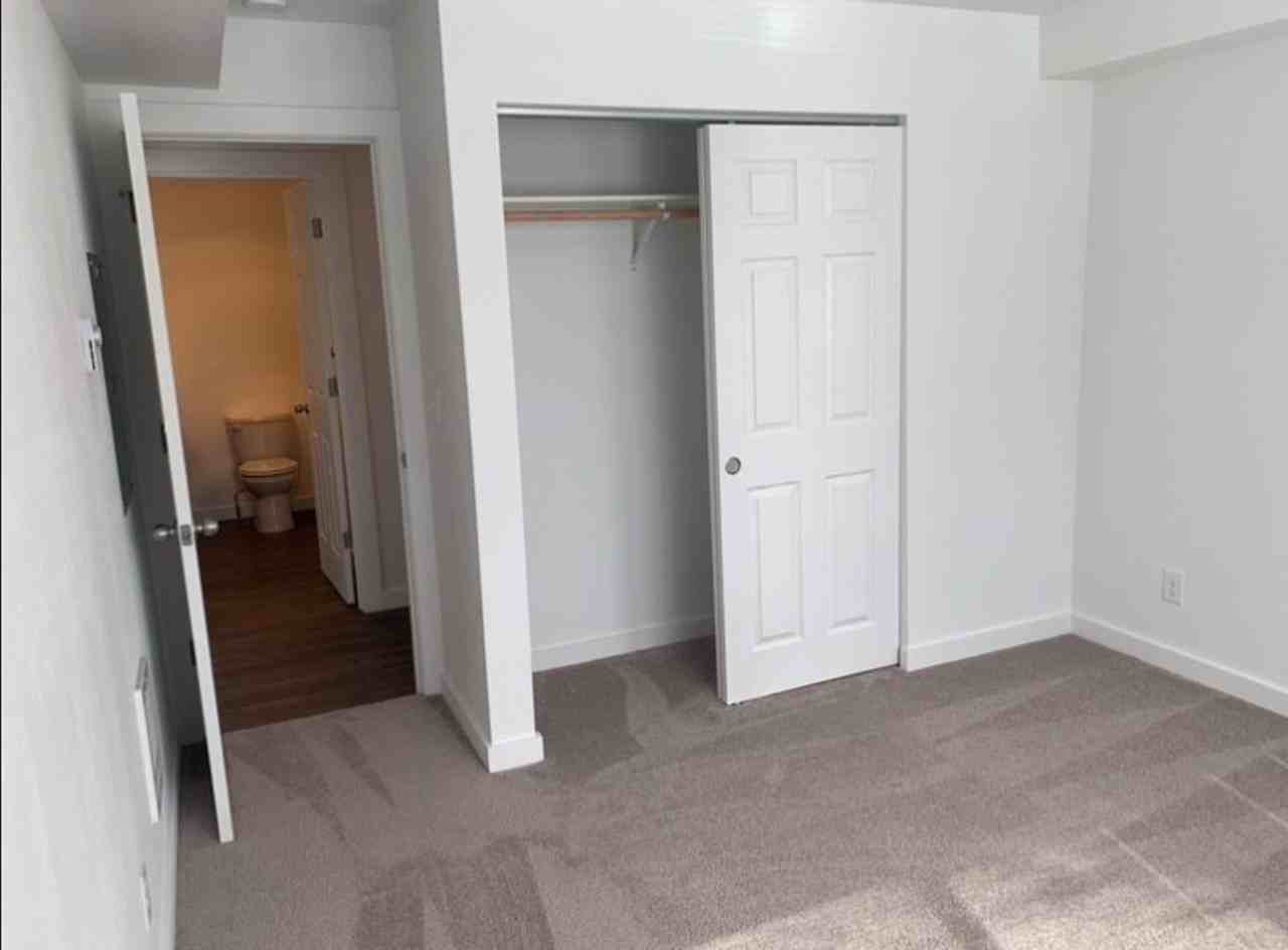 Crystal Creek Apartments - Photo 7 of 23