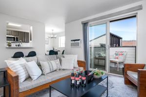 featured image of 1430 3rd Avenue East #4