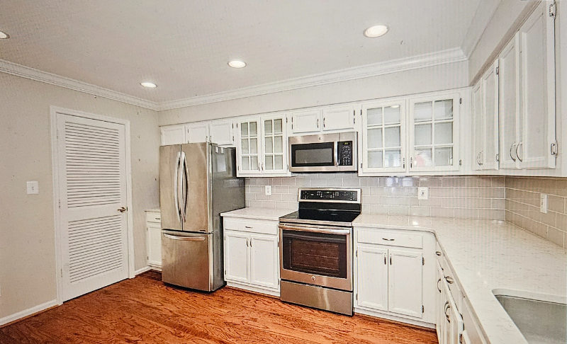 7512 Ashby Ln #A - Photo 2 of 20