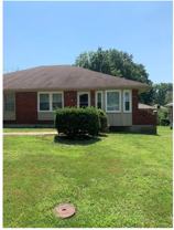 1402 Sw Sunset St - Photo 1 of 1