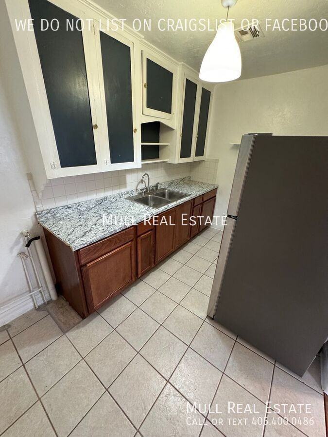 540 Nw 49th St - Photo 2 of 13