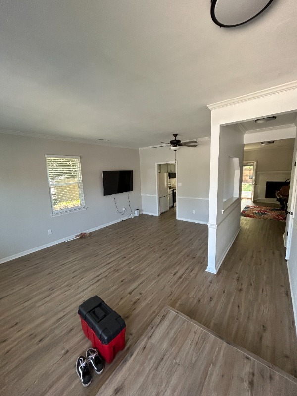 601 Sedgefield Ct - Photo 2 of 14