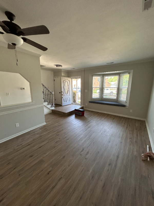 601 Sedgefield Ct - Photo 3 of 14