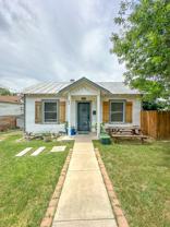902 Dakota St - Photo 1 of 1