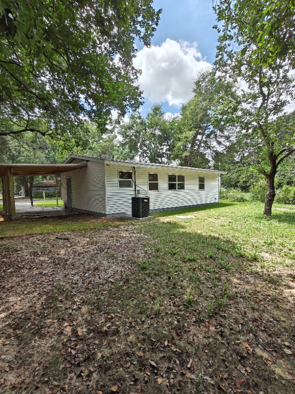 718 Montclair Rd - Photo 2 of 12