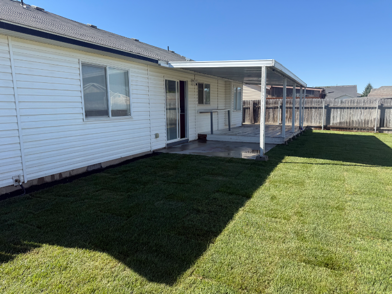 3721 Pierre Ave - Photo 2 of 18