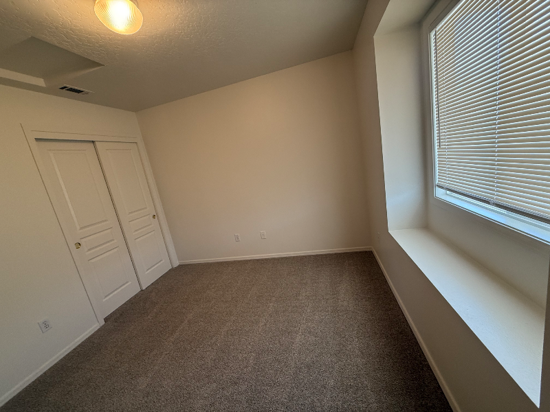 3721 Pierre Ave - Photo 5 of 18