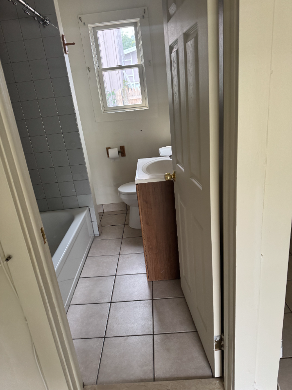 4 Maple Ave - Photo 3 of 8