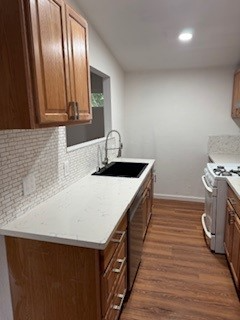 566 S 29th St - Photo 3 of 11