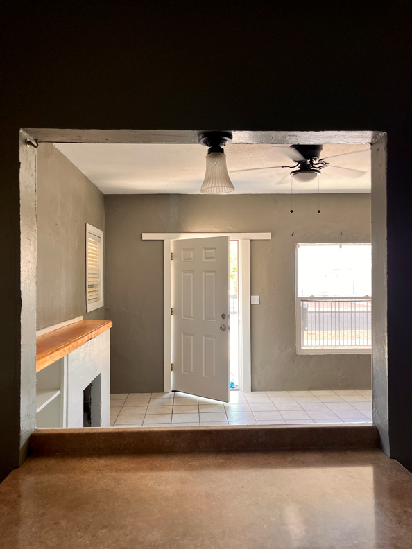 140 N 10th Ave - Photo 2 of 14