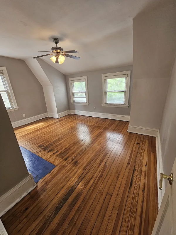 306 2nd St - Photo 3 of 11