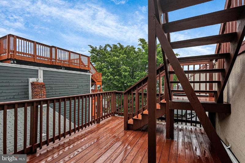 231 S Regester St - Photo 6 of 19