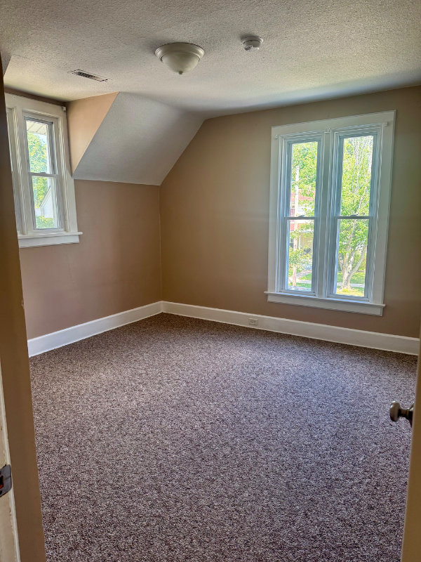 1207 Garrison St #1-2 - Photo 3 of 12