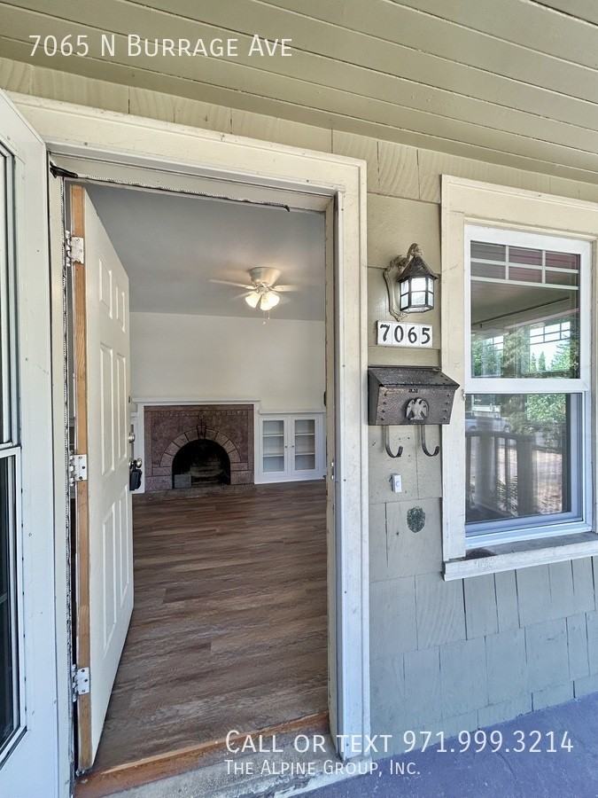 7065 N Burrage Ave - Photo 3 of 47