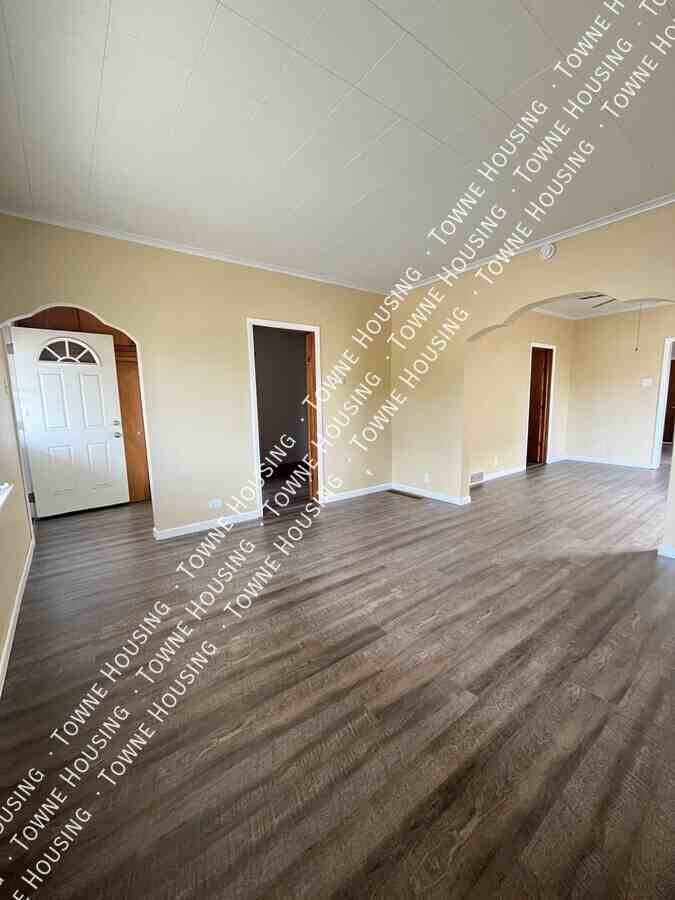 235 Lackawanna Ave #1 - Photo 2 of 13