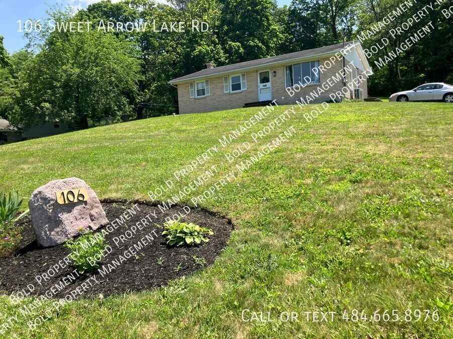 106 Sweet Arrow Lake Rd - Photo 2 of 13