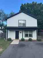 featured image of 1408 Normalview Dr