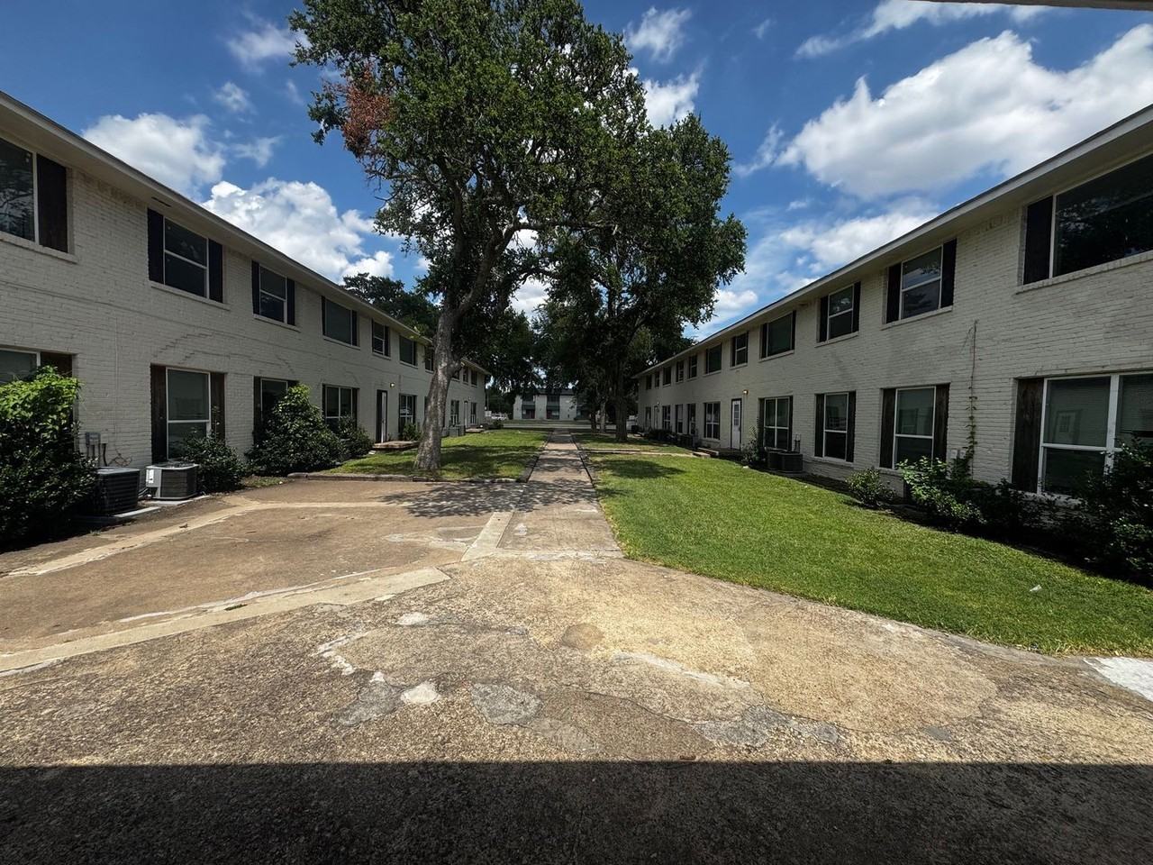 100 S Bowser Rd - Photo 6 of 6