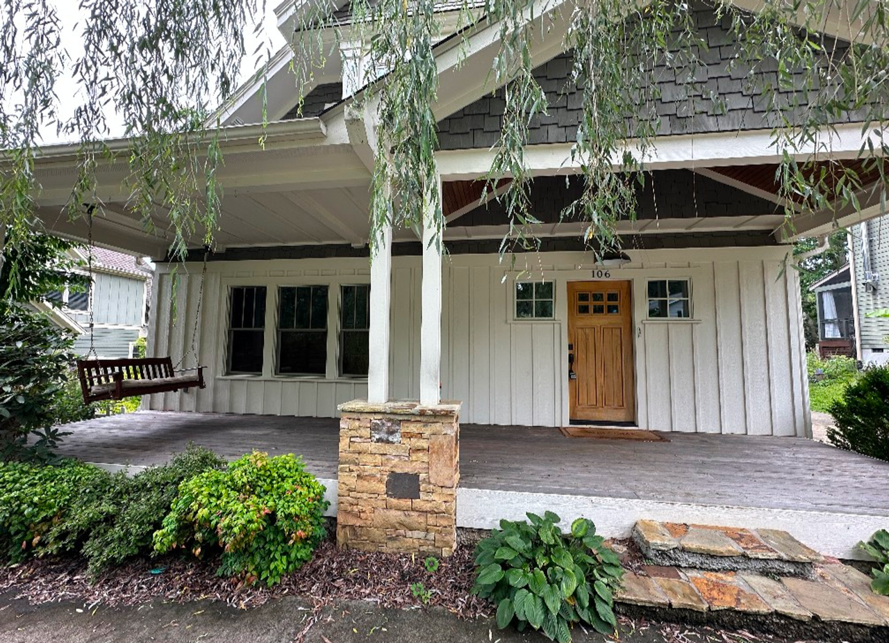 106 4th St - Photo 3 of 32