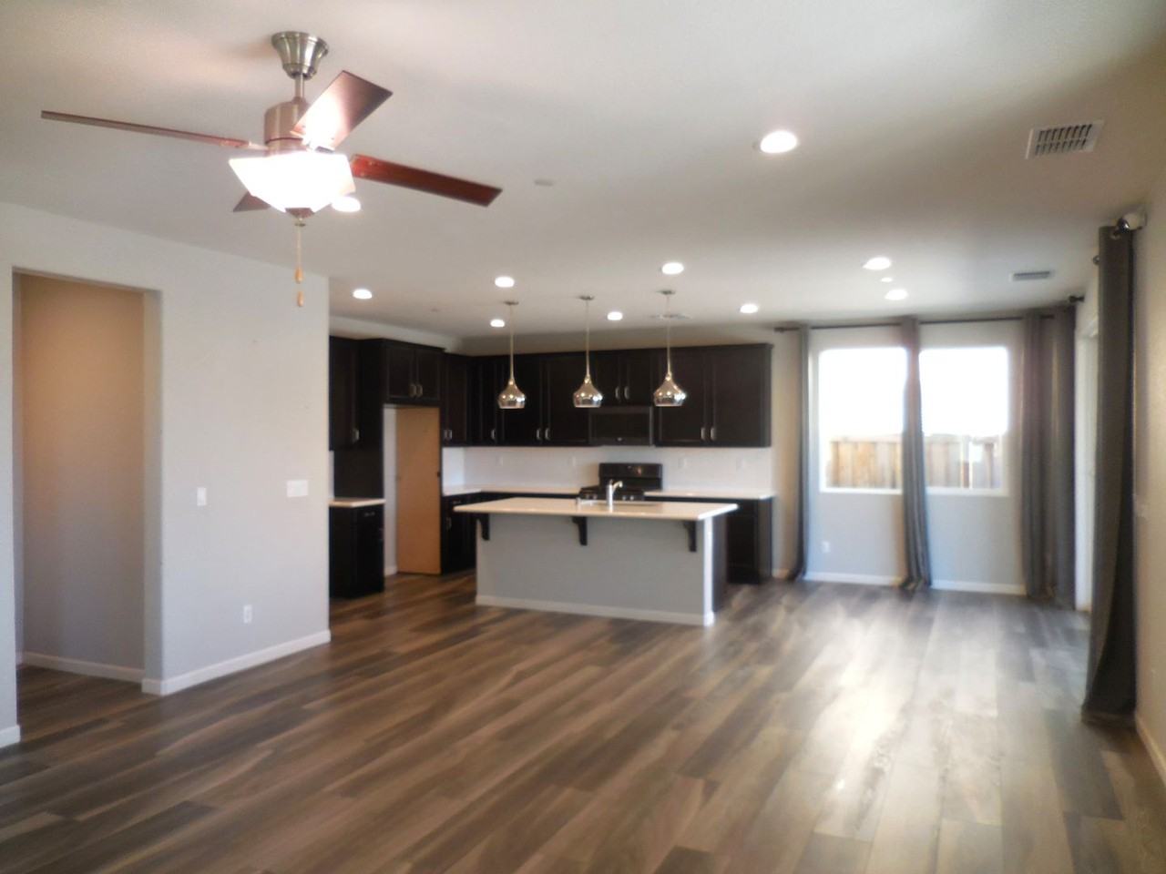 519 Bailyann Pl - Photo 3 of 22