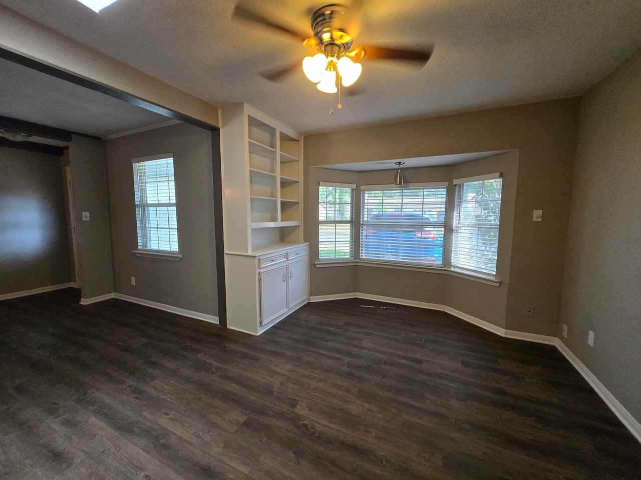 1309 Greencove Dr - Photo 7 of 28