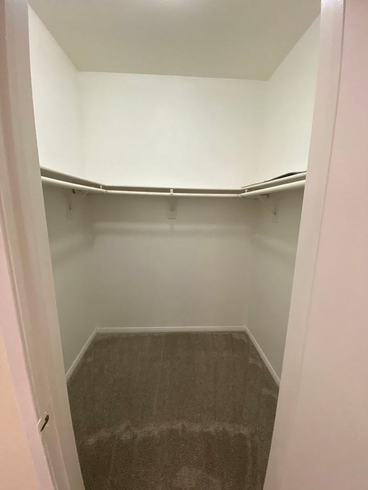 2615 W Gary Ave #2033 - Photo 7 of 15