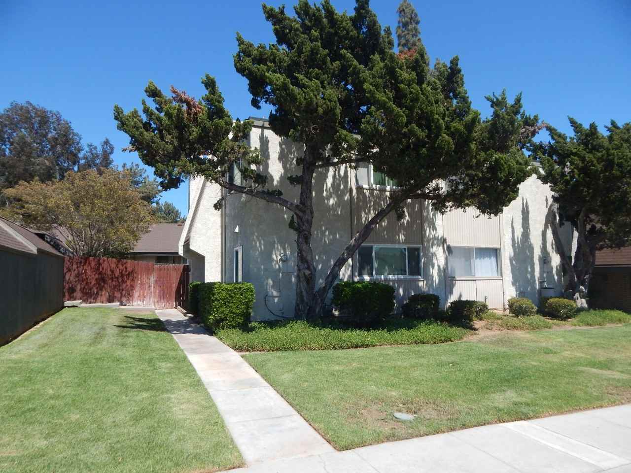 6148 Avenue Juan Diaz - Photo 2 of 36