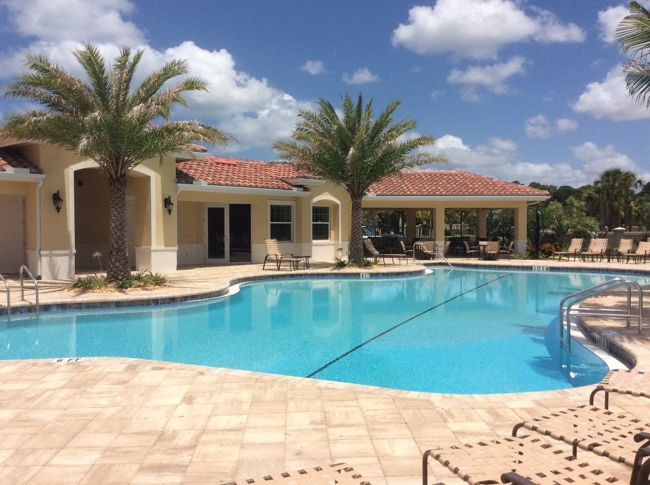 205 Navigation Cir - Photo 2 of 22