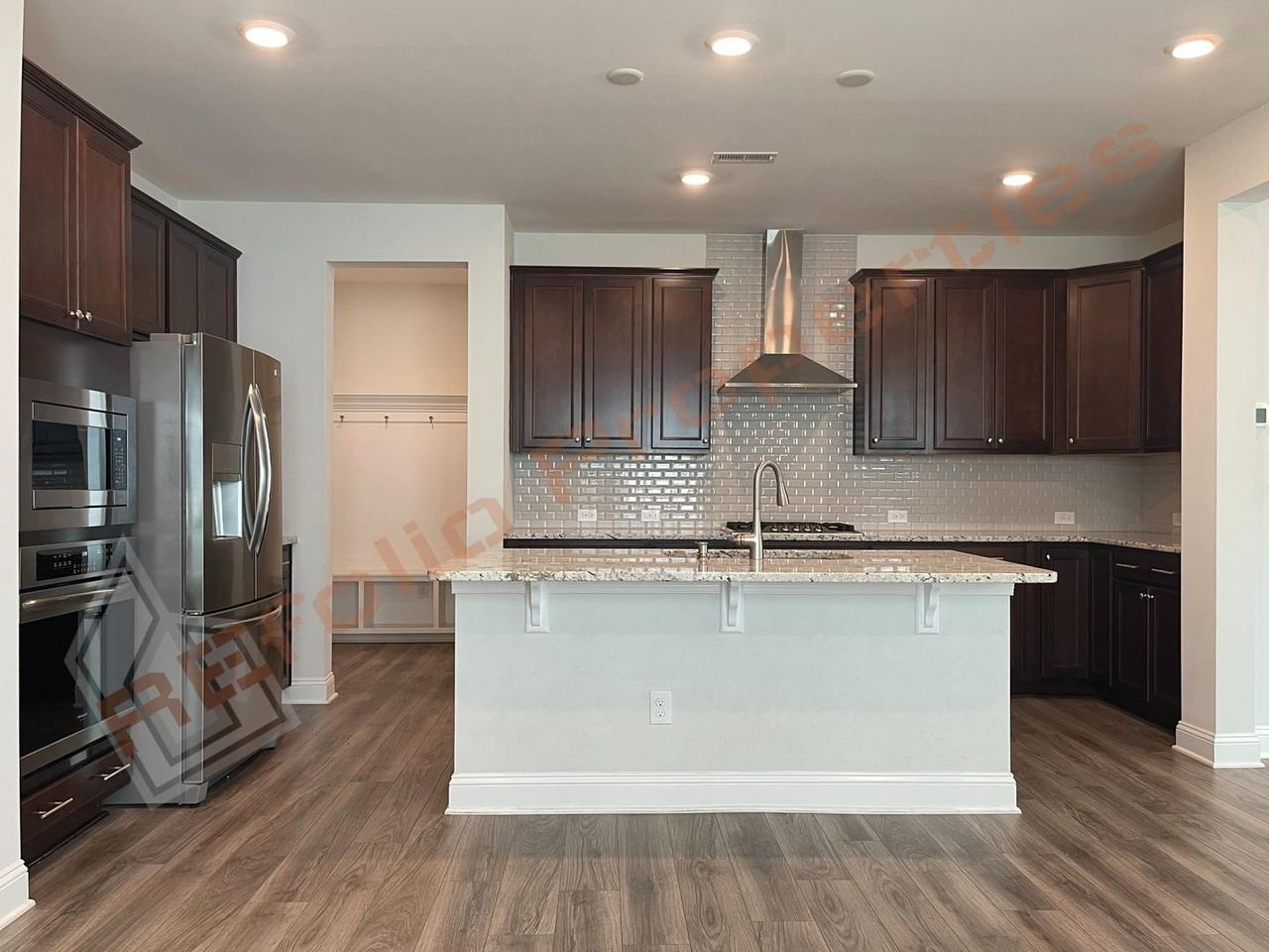 213 Ivy Arbor Way - Photo 5 of 33