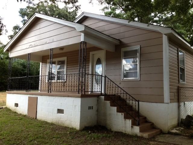 401 Williamson Ave - Photo 2 of 15