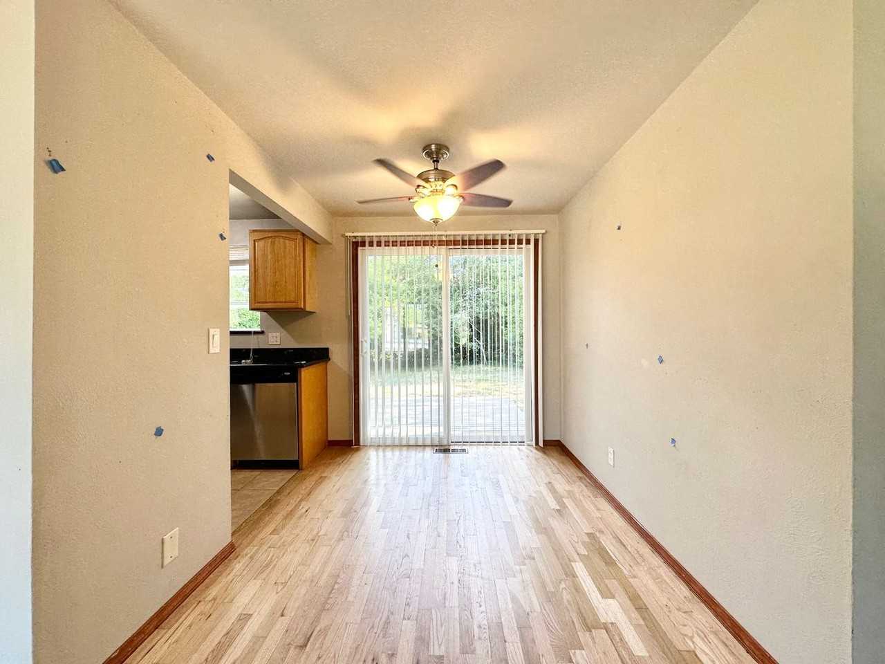 3868 142nd Pl Se - Photo 6 of 21