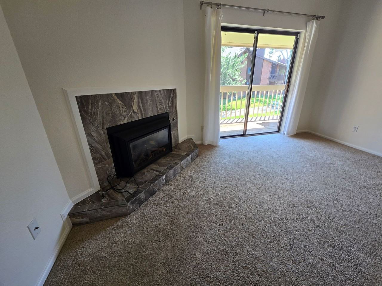 595 Manhattan Dr #203 - Photo 7 of 36
