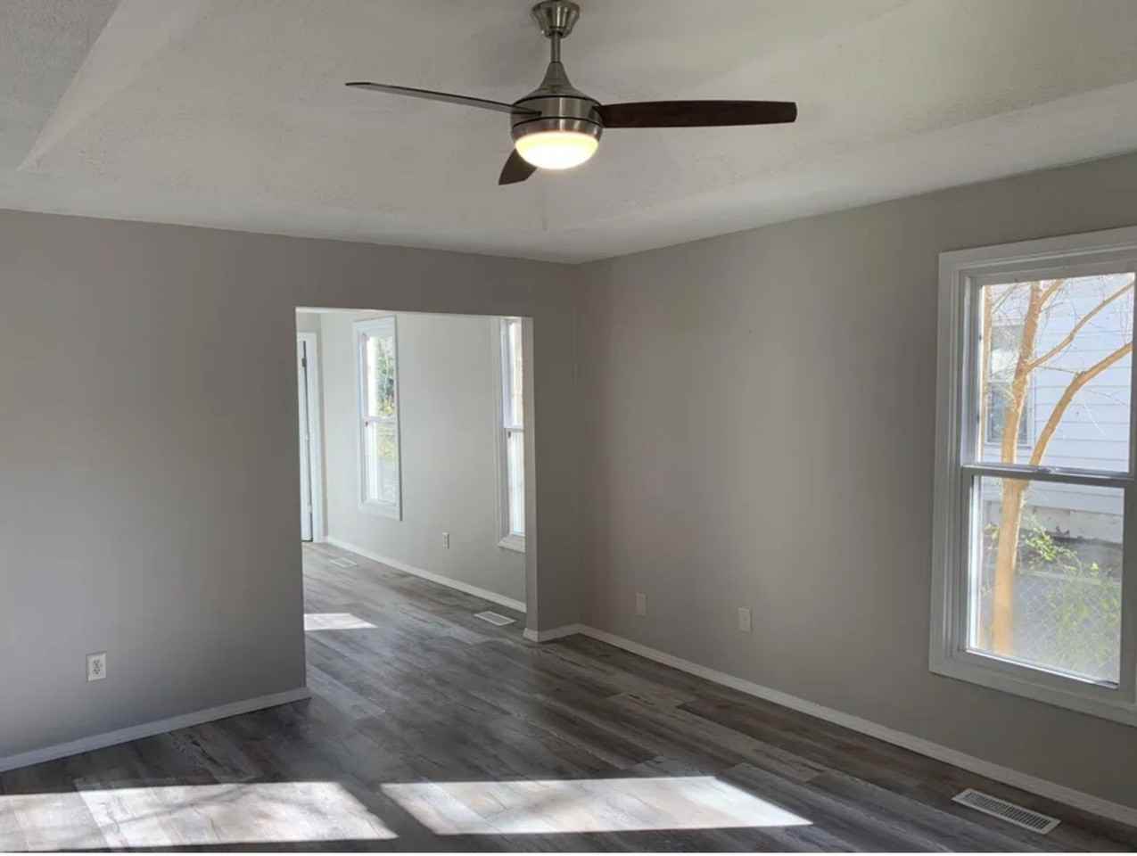 2046 N Campbell Ave - Photo 2 of 15