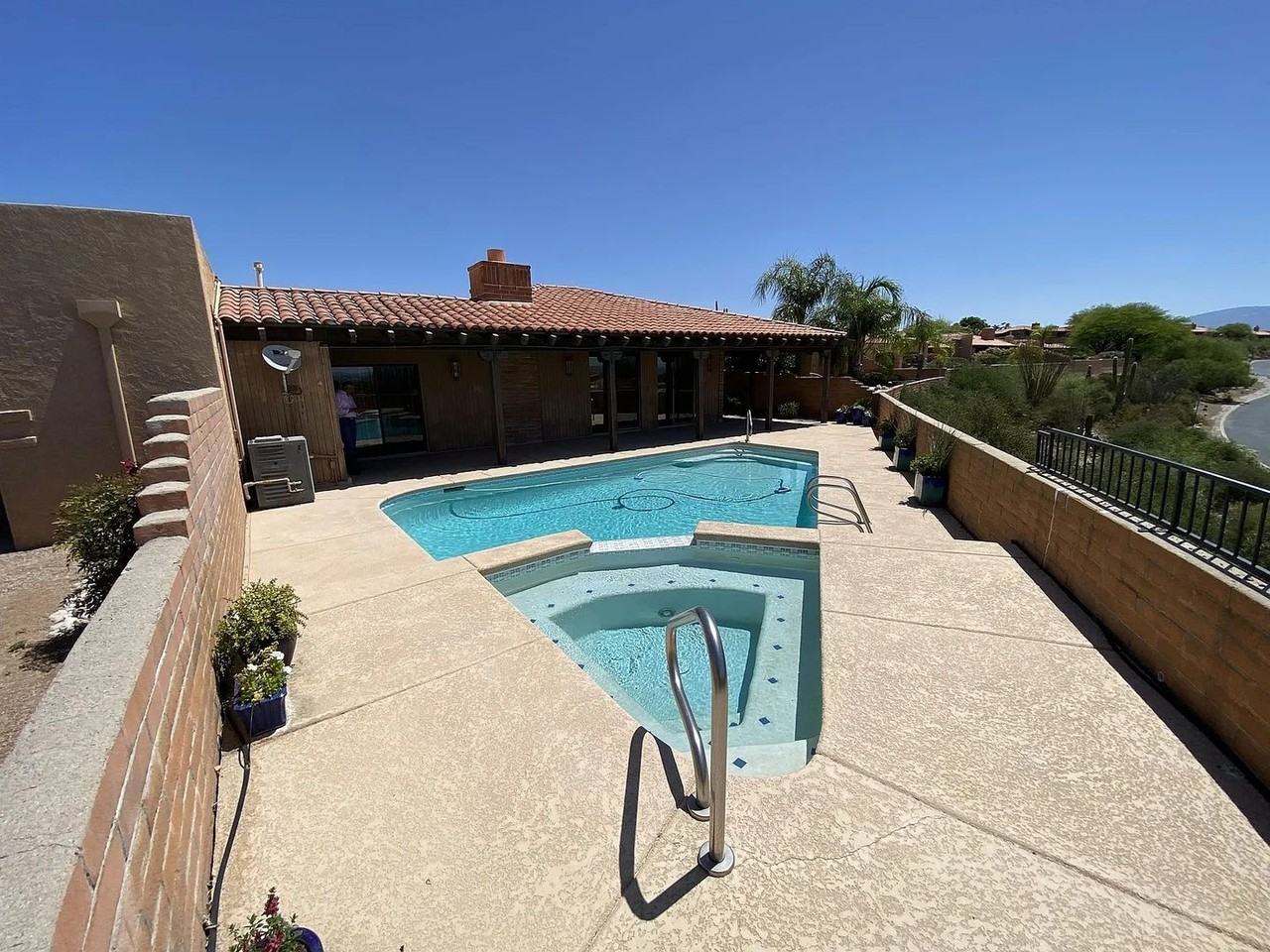 6820 E Pico Del Monte - Photo 3 of 45