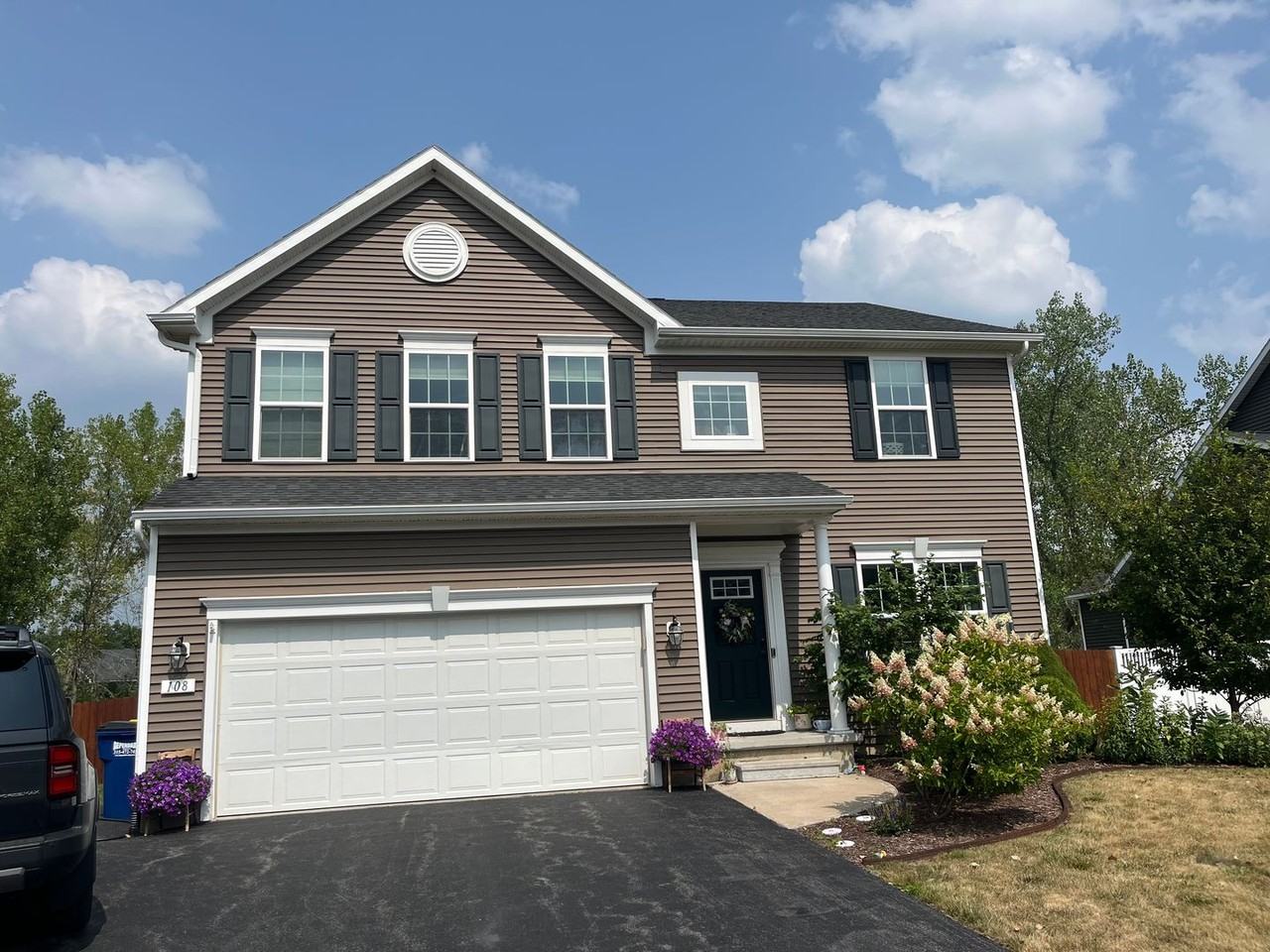 108 Afternoon Dr - Photo 2 of 34