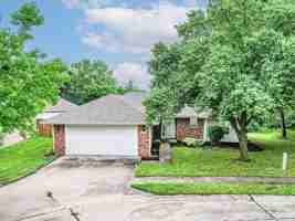 featured image of 3804 Larkspur Ct
