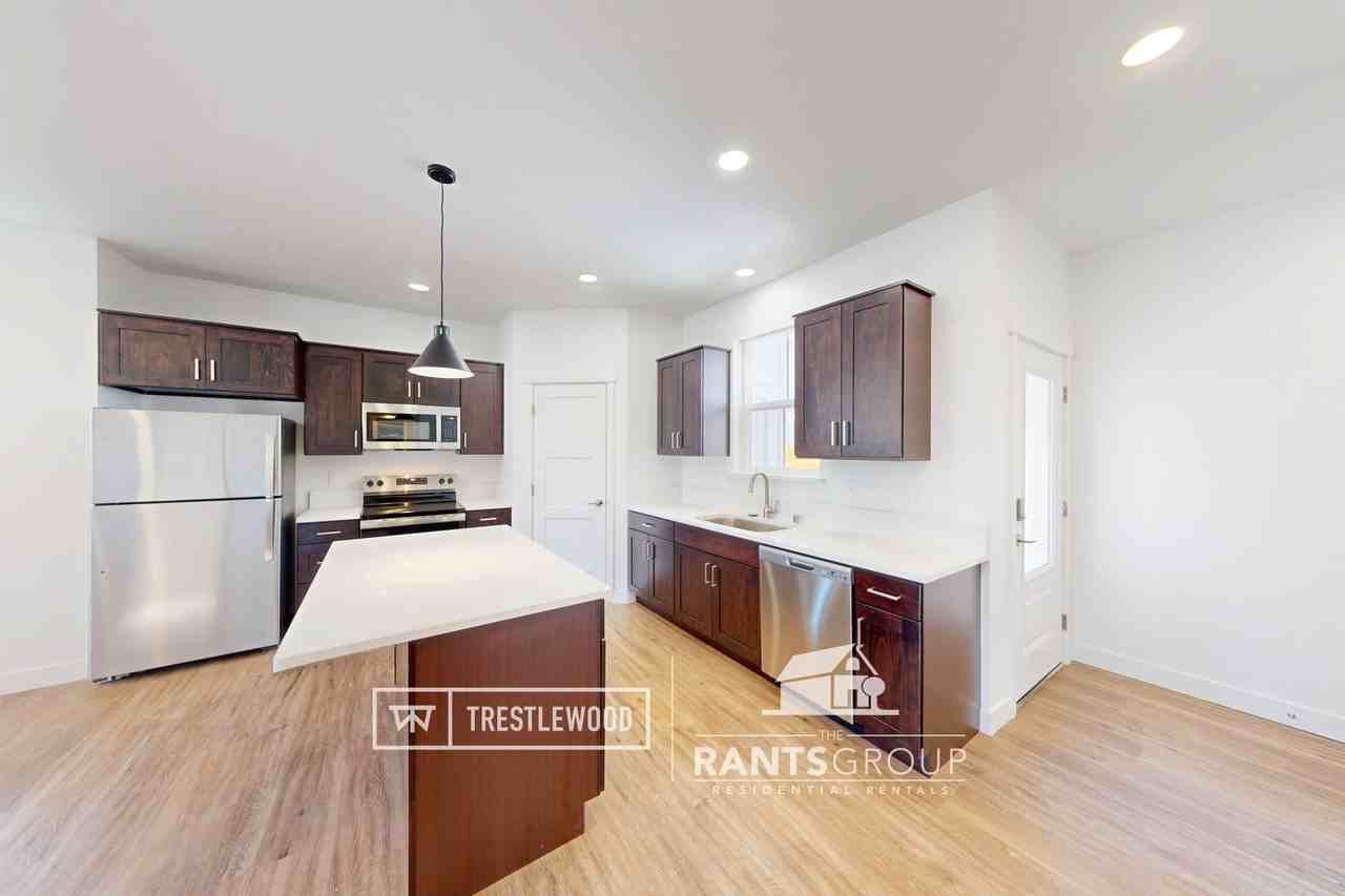 113 Veranda Ln SE - Photo 5 of 25