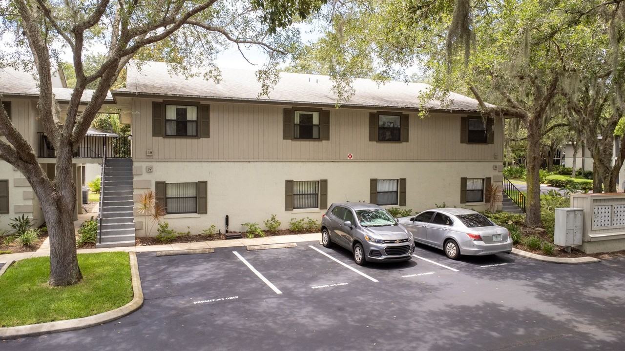 37 Talavera Ct - Photo 2 of 50