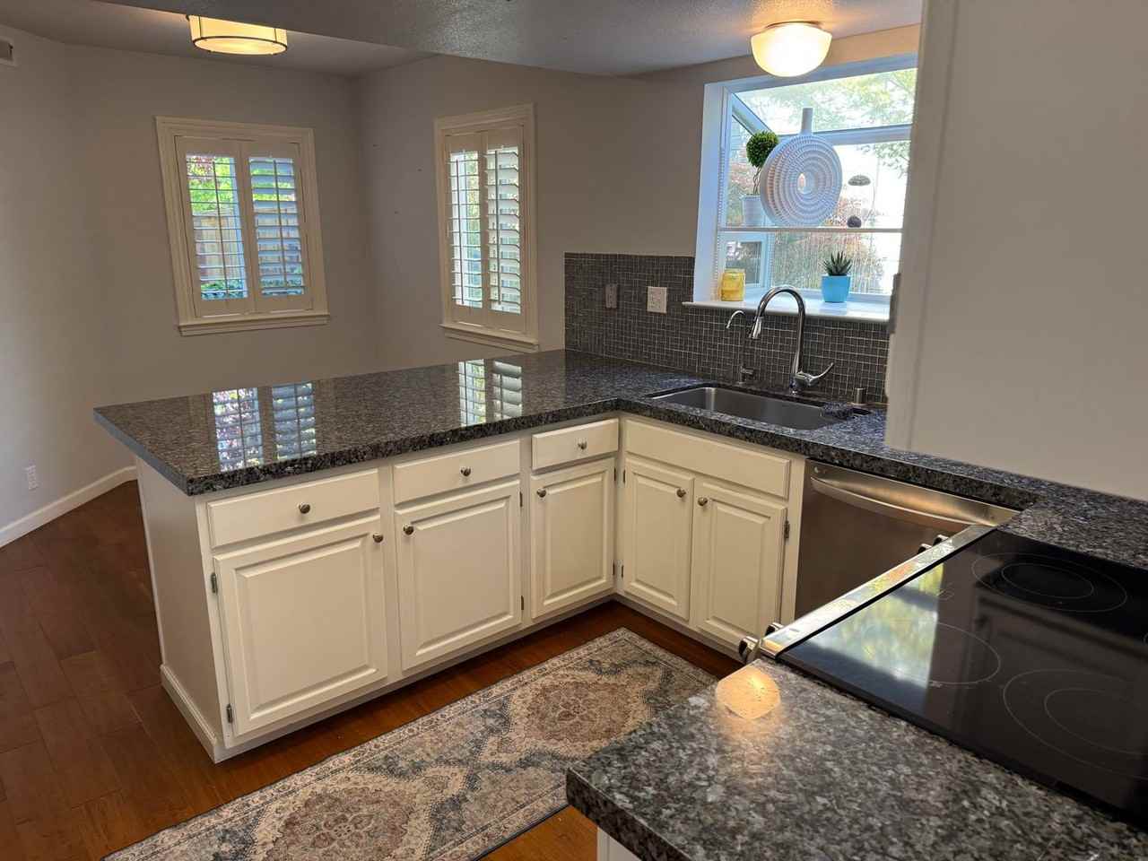 152 Camino Pacifico - Photo 3 of 29