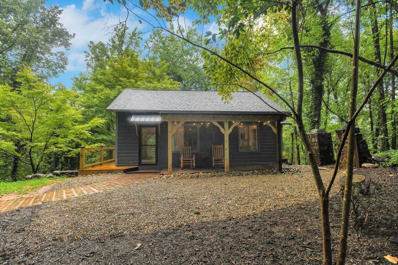 235 Fox Trot Ln - Photo 2 of 23