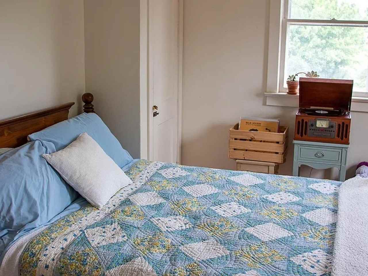 86 Spruce Street, Princeton - Photo 3 of 19
