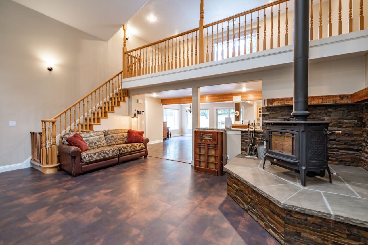 29952 Canyon View Dr - Photo 3 of 34