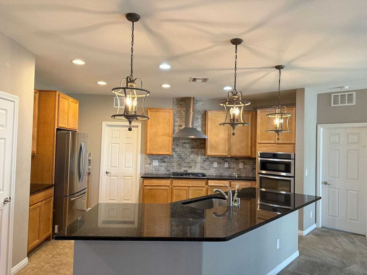 12278 Terrace Verde Ave - Photo 2 of 21