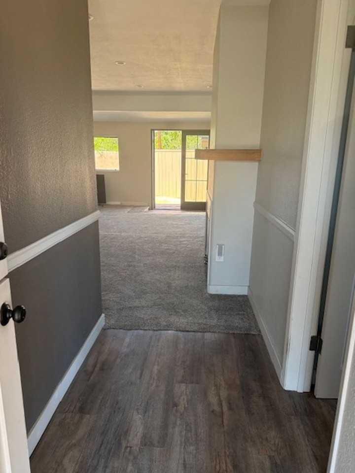 5596 Gala Ave - Photo 4 of 16